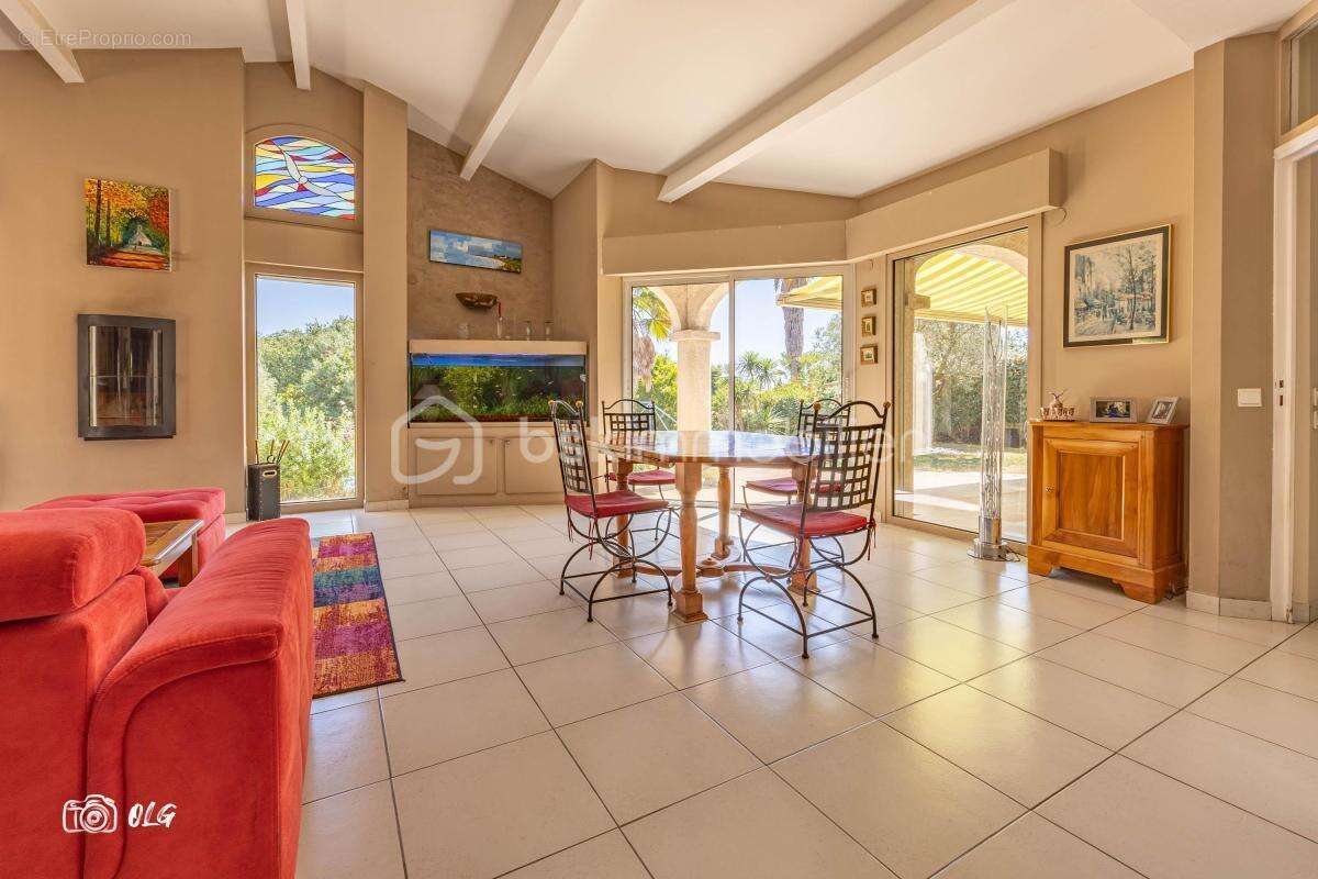 Maison à PRADES-LE-LEZ