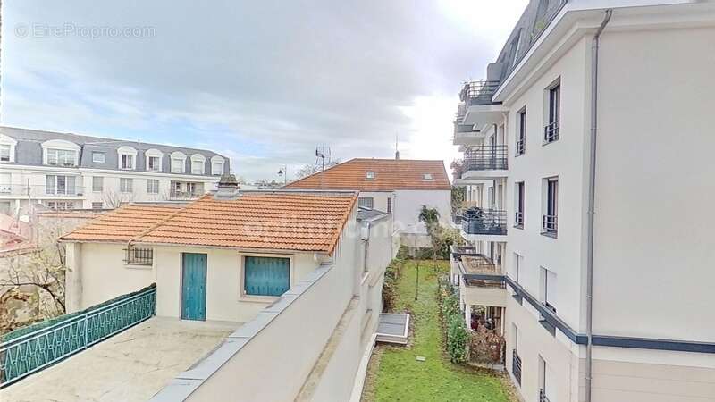 Appartement à MAISONS-ALFORT