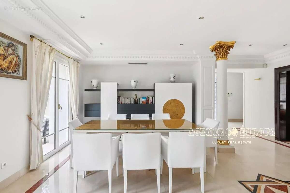 Maison à CANNES