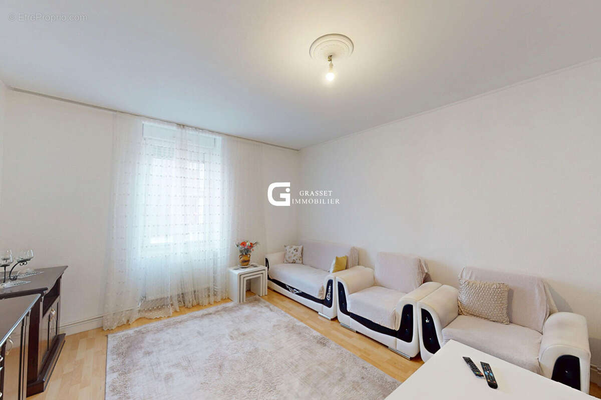 Appartement à OYONNAX