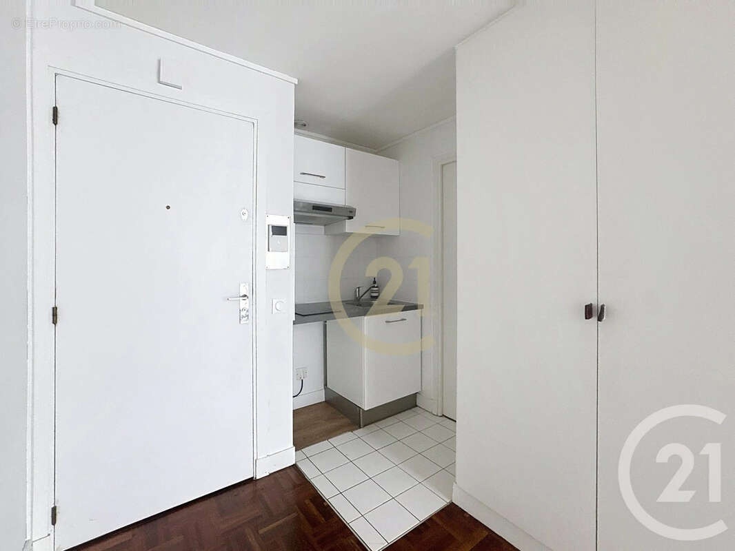 Appartement à PARIS-20E