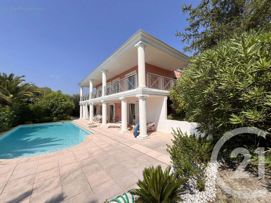 Maison à MOUGINS