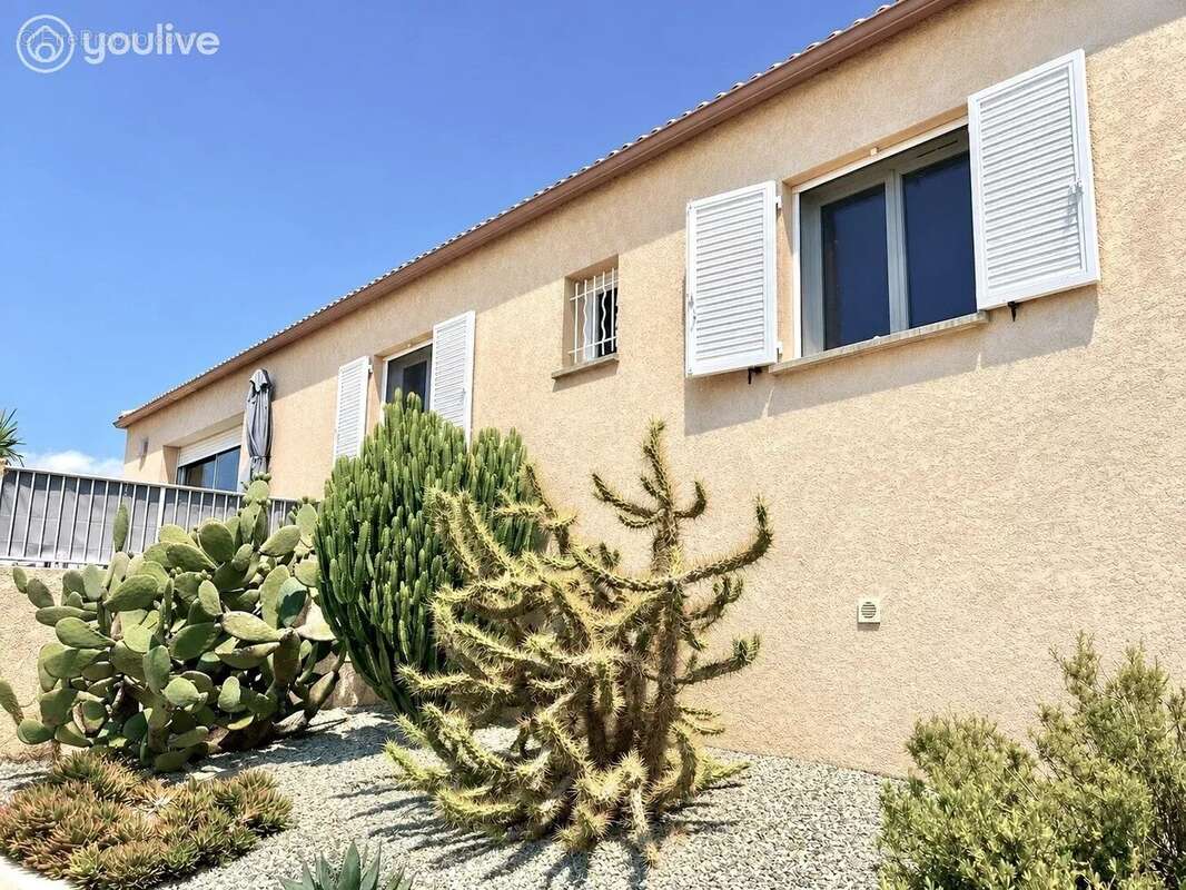 TRAVO – Belle villa T5 de 114 m² avec vue mer et montagne - photo 16