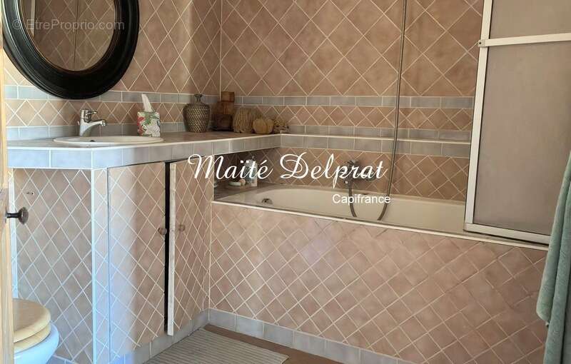 Maison à MALAUCENE