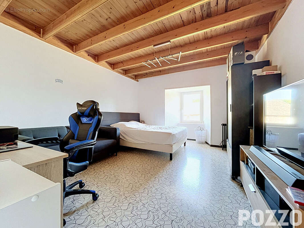 Propriété en pierre Quettreville sur sienne (50660) 8 pièces 216m² habitable 17000 m² terrain - photo 11