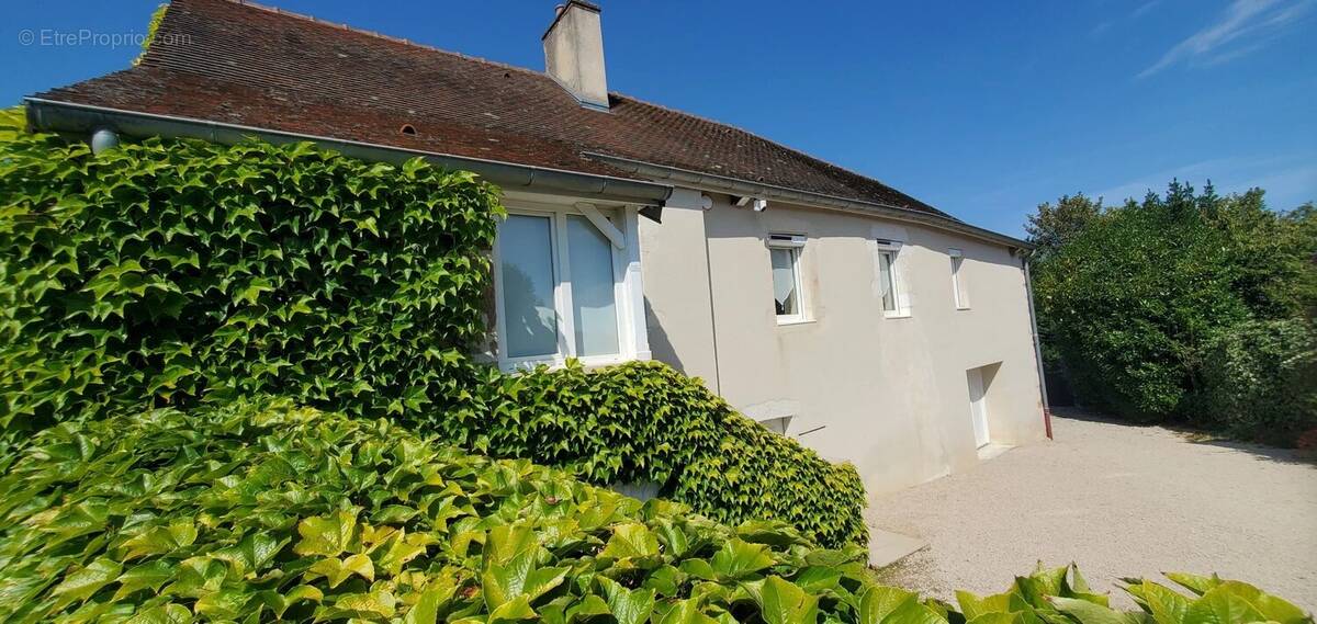 Maison à BISSEY-SOUS-CRUCHAUD