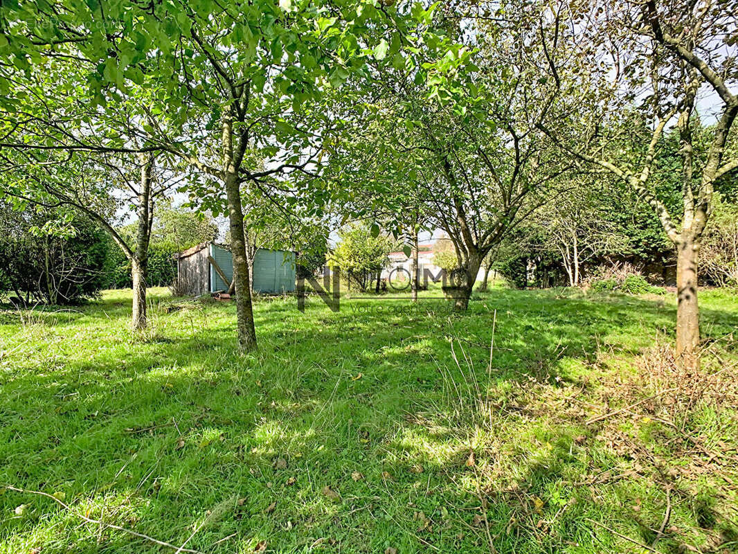 Maison à DOMMARTIN-SUR-VRAINE