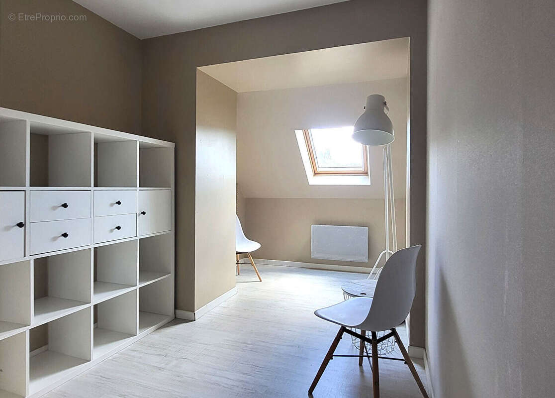 T2 en duplex de 46m², Rénové, Espace extérieur privatif - photo 7