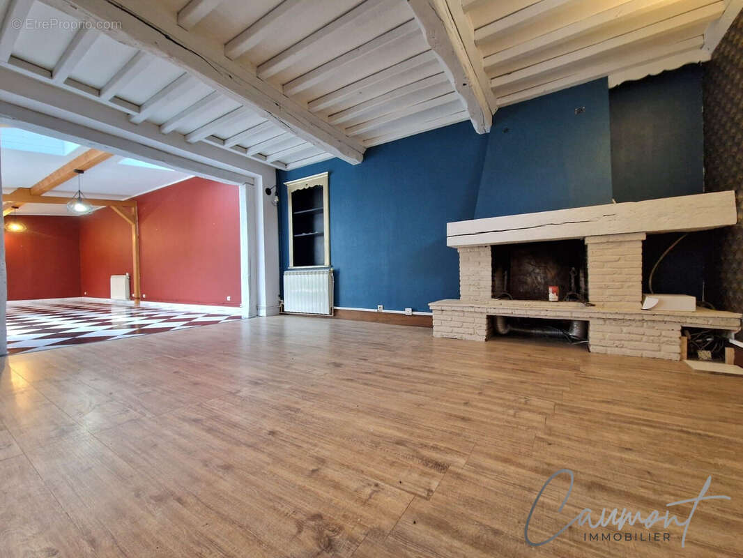 Maison à GRUCHET-LE-VALASSE