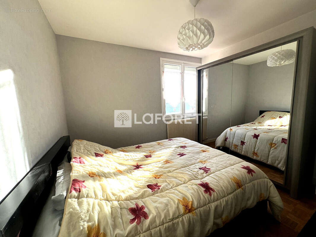 Appartement à RIORGES