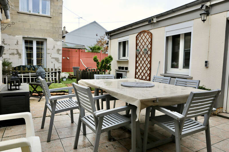 Maison à vendre 4 pièces REIMS (51), secteur Chalet - photo 13