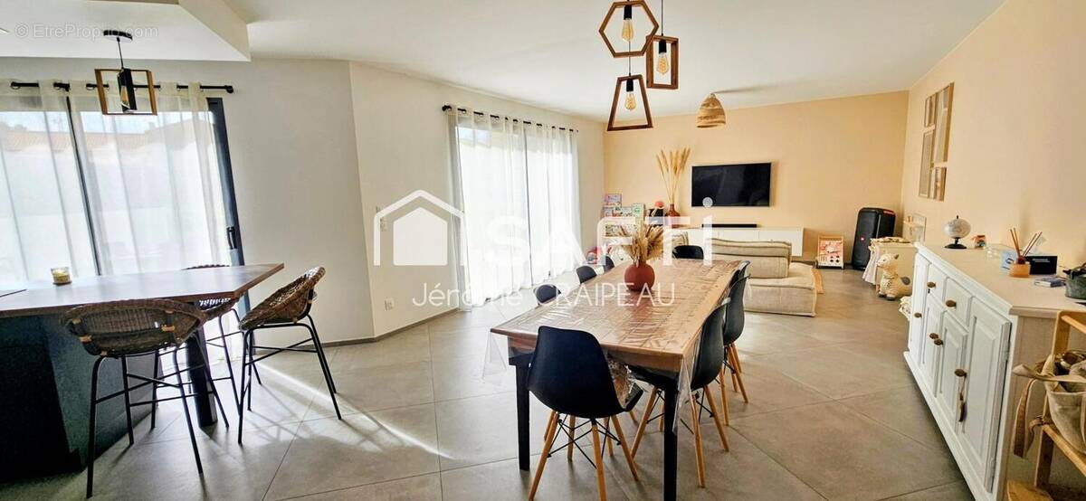 Photo 1 - Maison à LA BOISSIERE-DES-LANDES