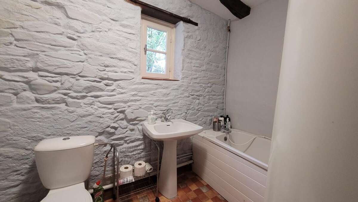 Maison à KERGRIST-MOELOU