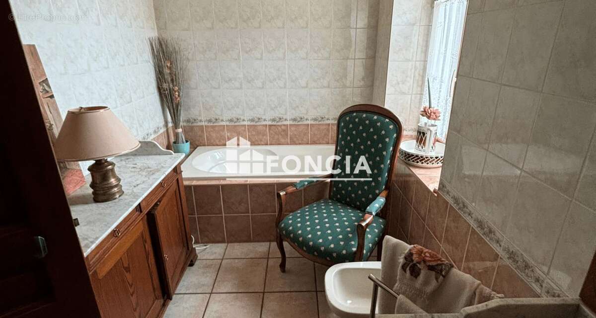 Maison à CHAINTREAUX