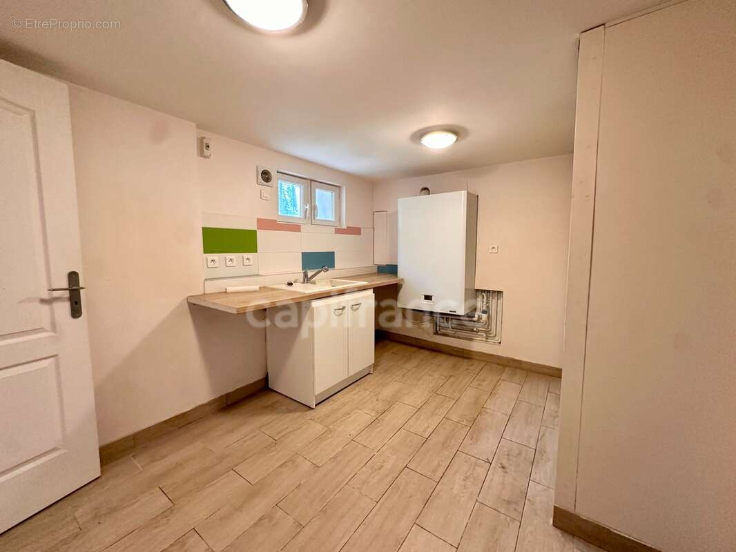 Maison à vendre 5 pièces  4 Chambres FEUCHEROLLES (78) - photo 24