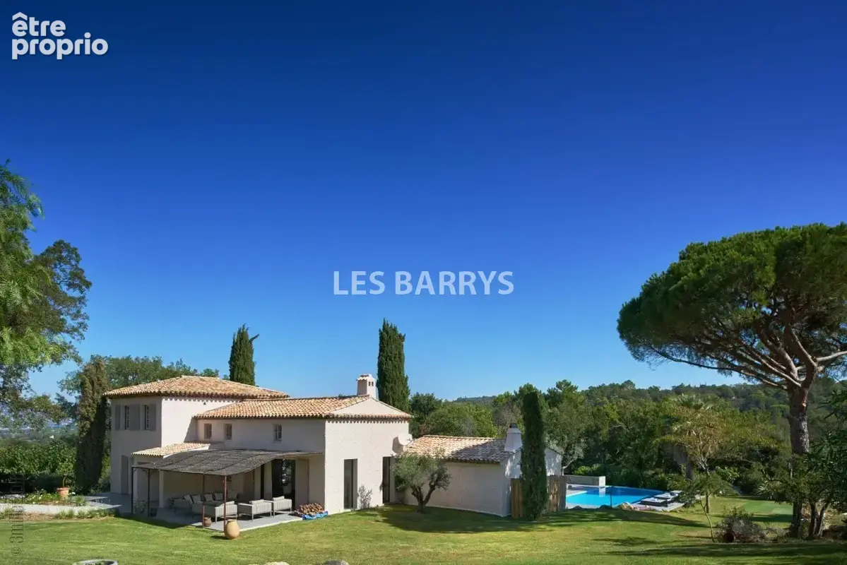 Rare villa de prestige à vendre à Gassin avec piscine et héliport - photo 37
