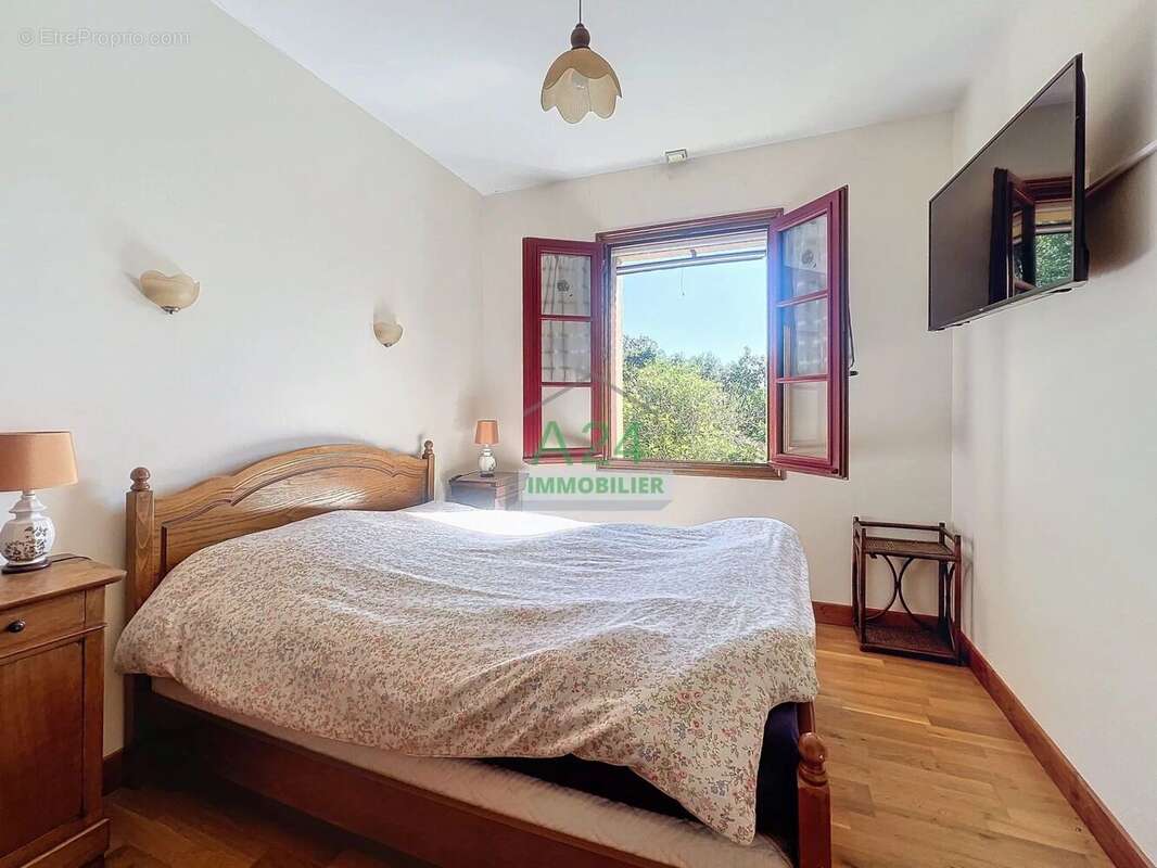 Maison à SAINTE-FOY-DE-BELVES