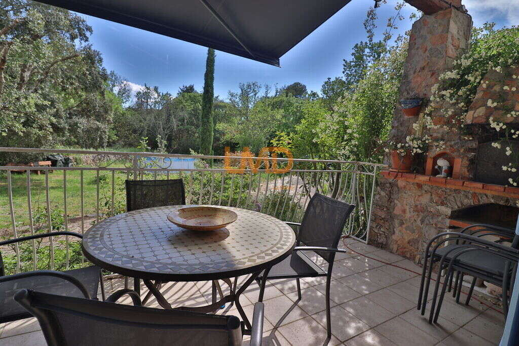 Maison à SAINT-MAXIMIN-LA-SAINTE-BAUME