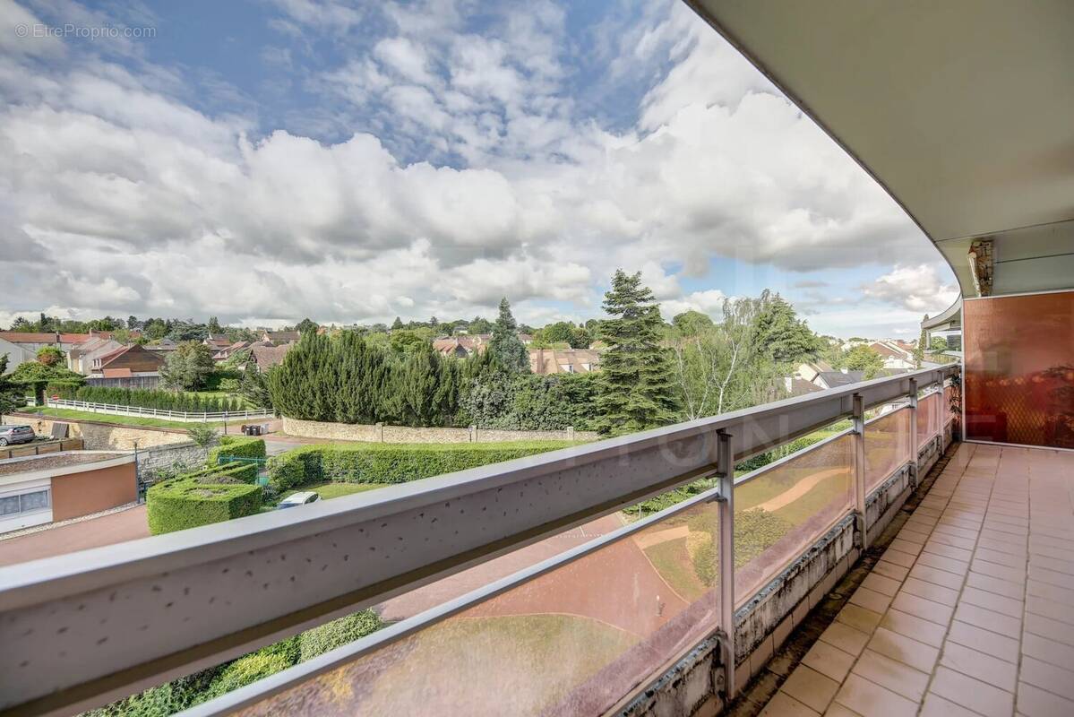 Appartement à CHAMBOURCY