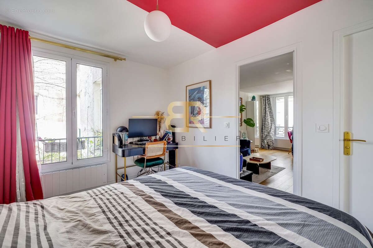 Appartement à PARIS-11E