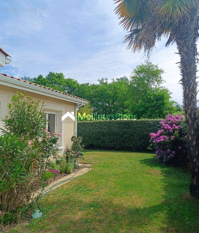 Maison à MARTIGNAS-SUR-JALLE