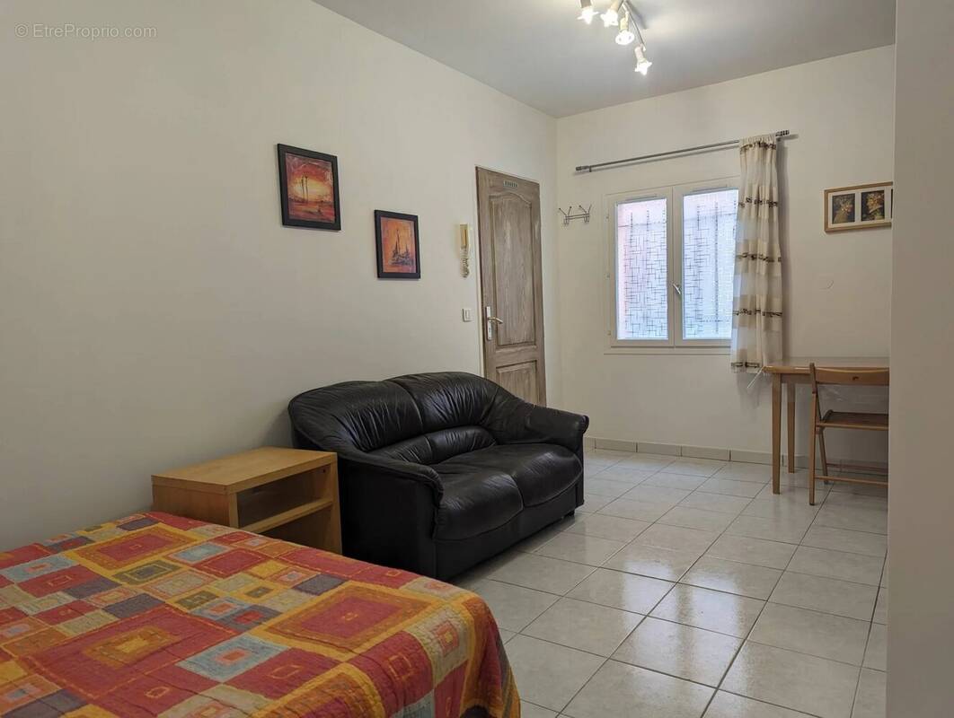 Appartement à VALBONNE