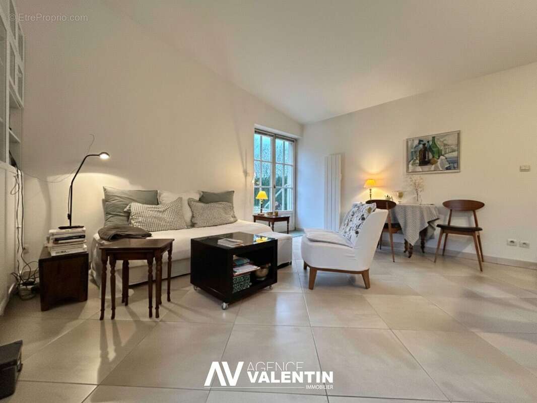 Appartement à MOULINS-LES-METZ