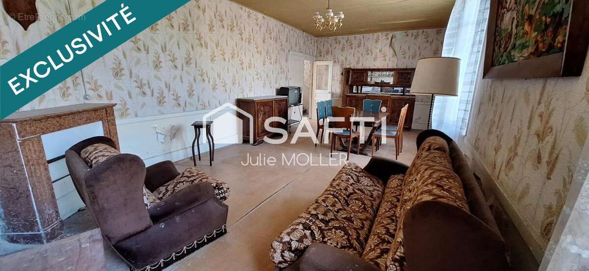 Photo 2 - Maison à SAINT-HILAIRE-LE-CHATEAU