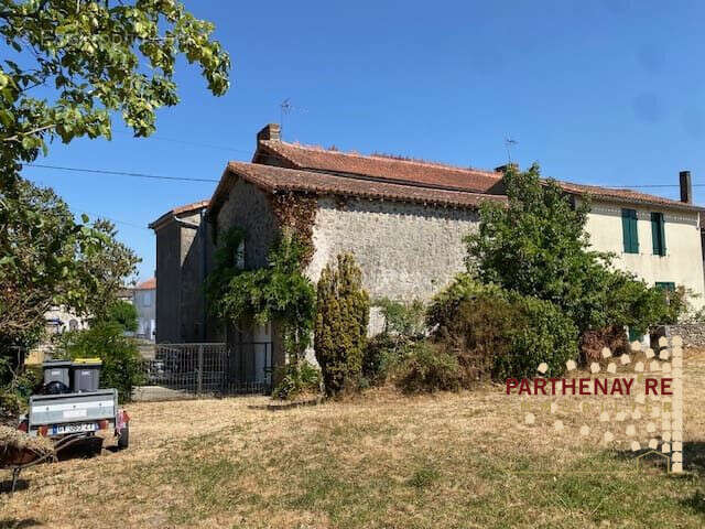 Maison 114 m² à Pougne-Herisson  - photo 2