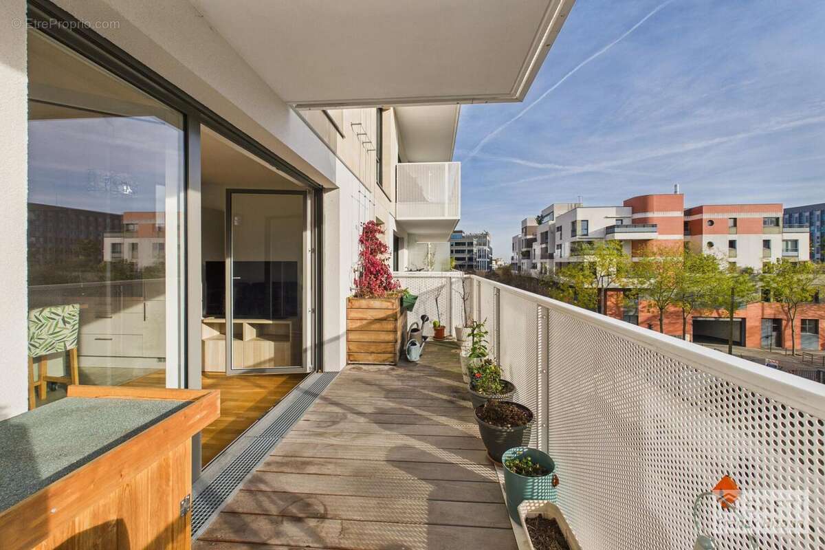 Photo 3 - Appartement à COURBEVOIE