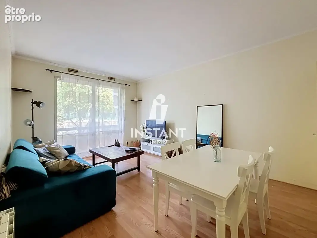 Photo Appartement à Nogent-Sur-Marne au prix de 353 000€