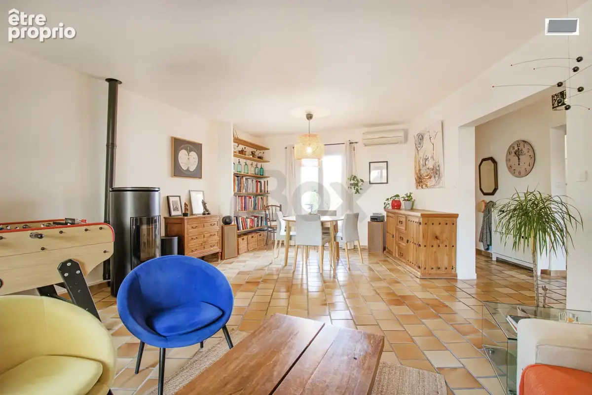 SANARY SUR MER, maison de 112m2 idéalement située - photo 1