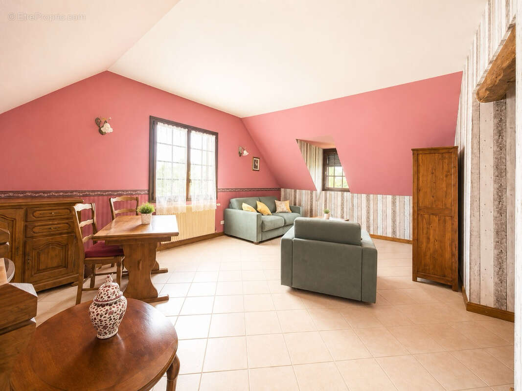 Maison à IZEURE