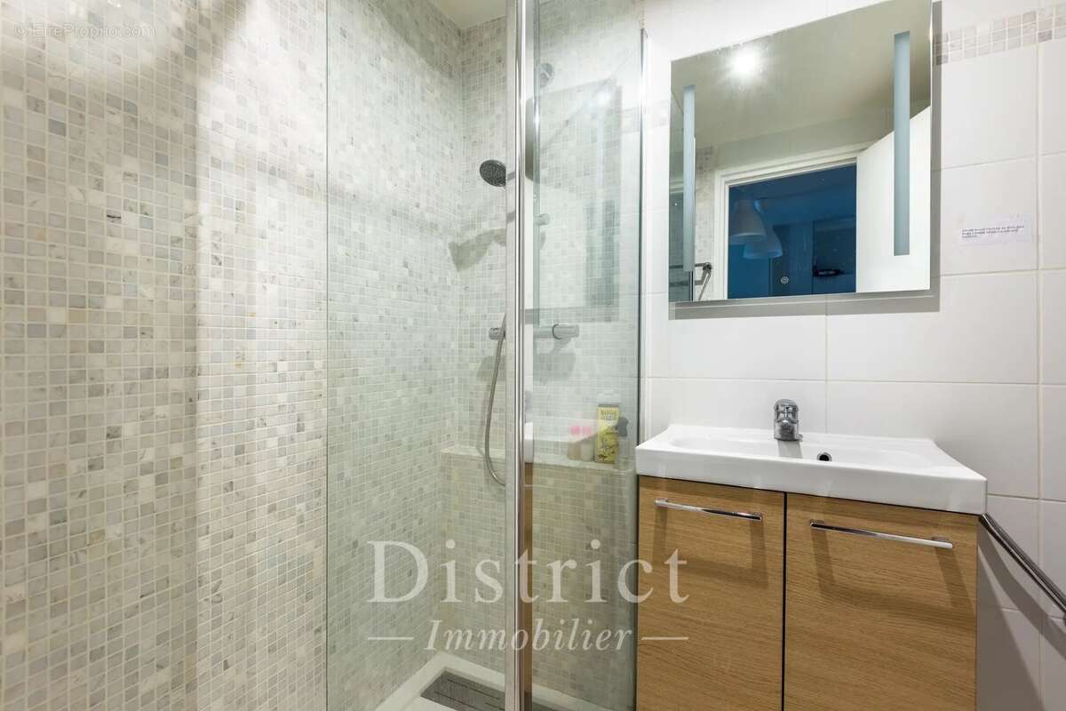 Appartement à PARIS-6E