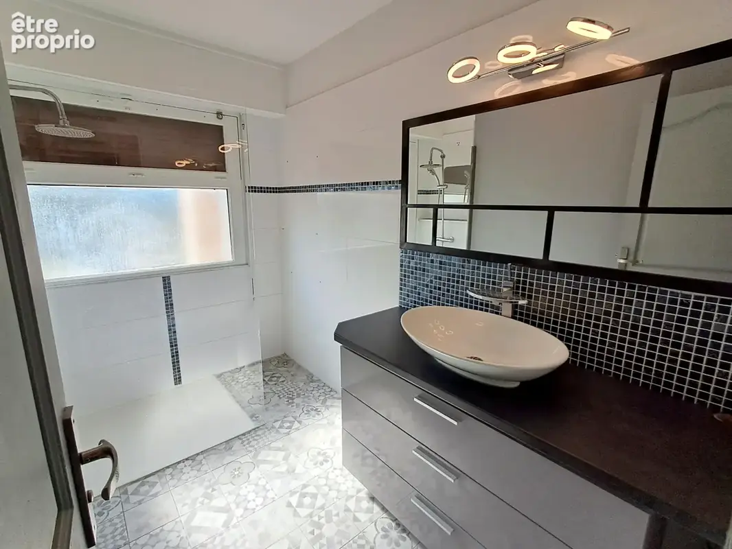 Carnoux-en-provence   grande maison 201 m2   3 logements   piscine   grand garage   vue dégagée - photo 6