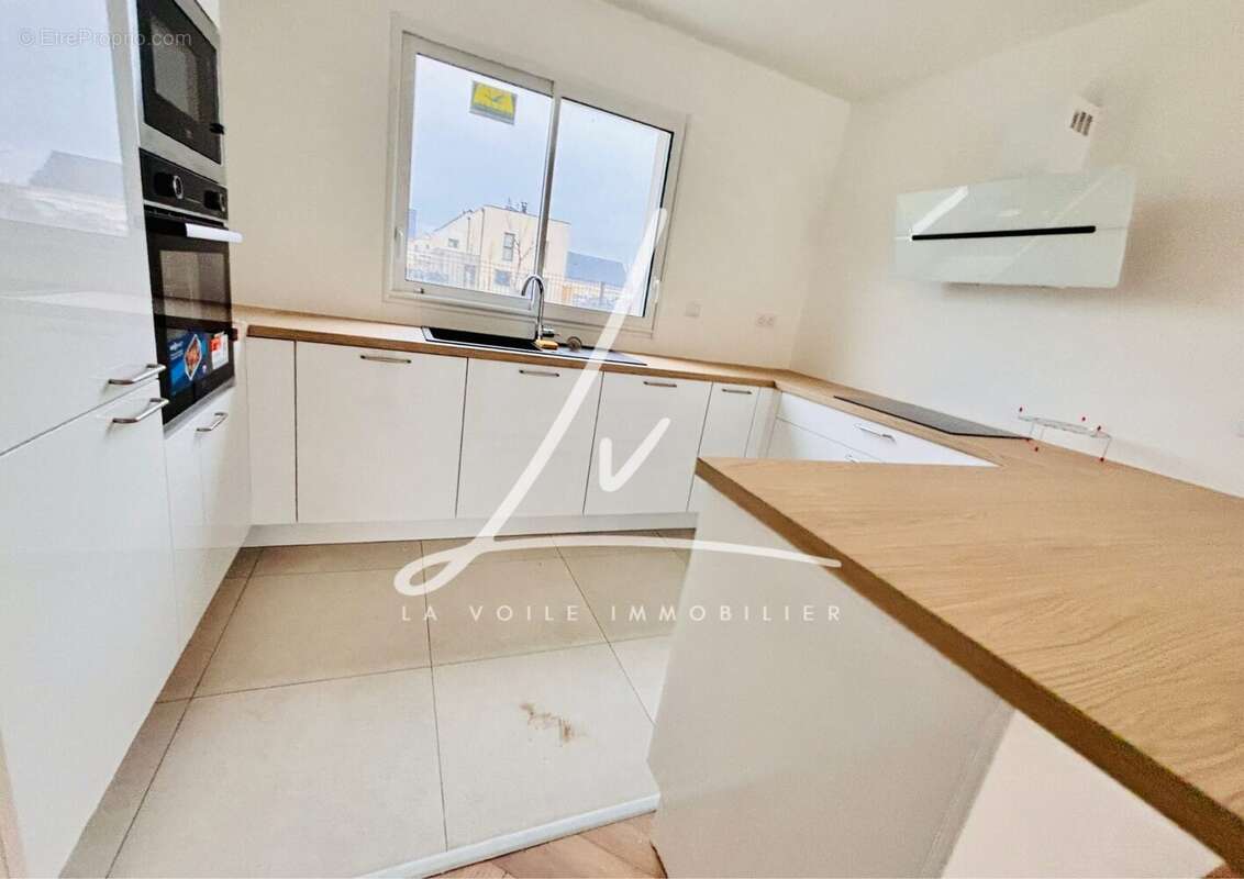 Maison à BRETTEVILLE-SUR-LAIZE