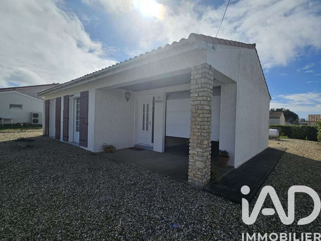 Photo 2 - Maison à SEMUSSAC