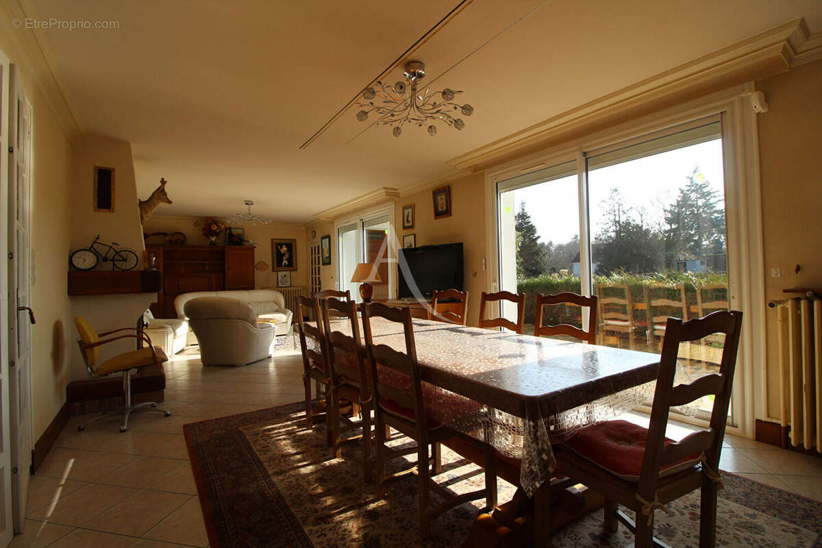 Maison à SAINT-GERVAIS-LA-FORET