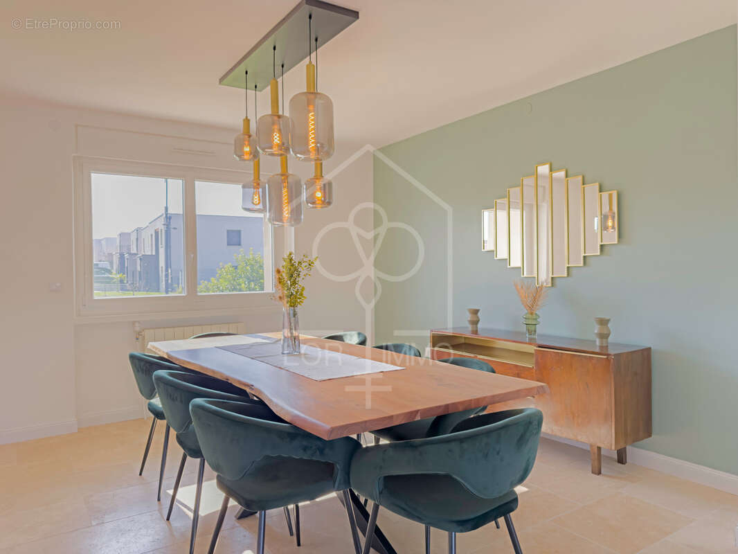 Maison à CHARLY-ORADOUR