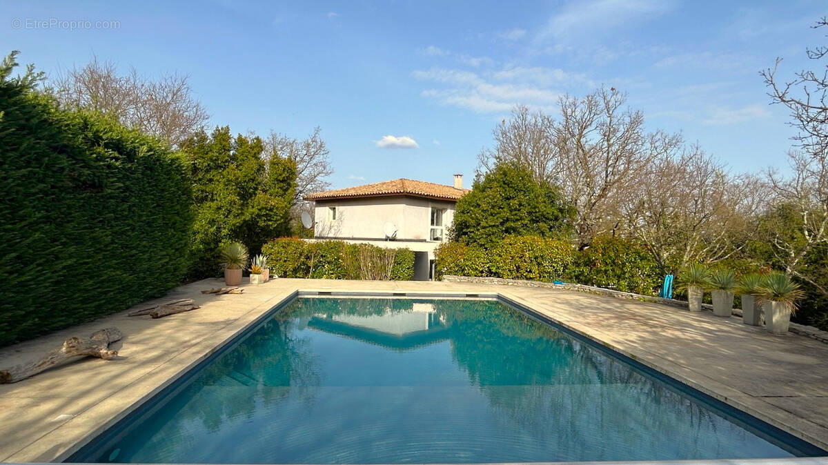 Maison à SAINT-MARTIN-DE-LONDRES