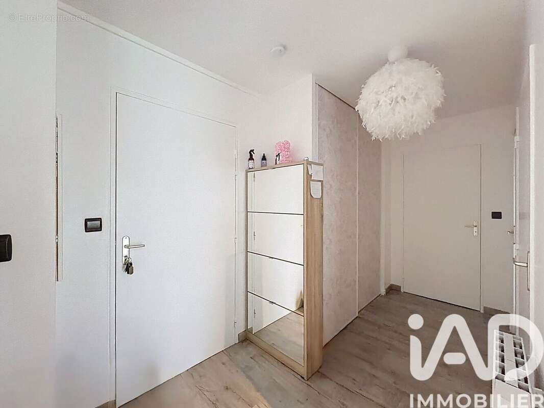 Photo 4 - Appartement à MONTEREAU-FAULT-YONNE