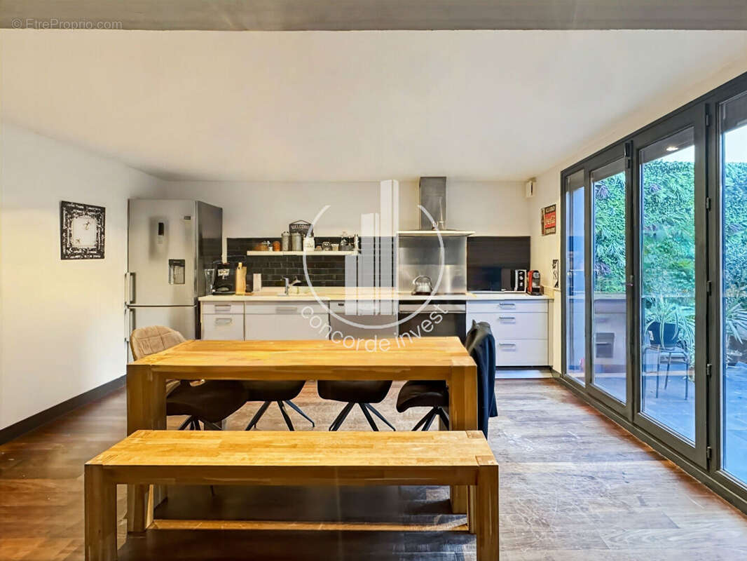 Appartement à NANTERRE