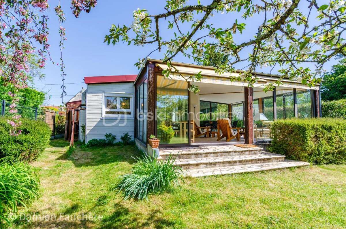 Maison familiale de plain-pied majoritairement avec véranda et jardin au calme ! - photo 21