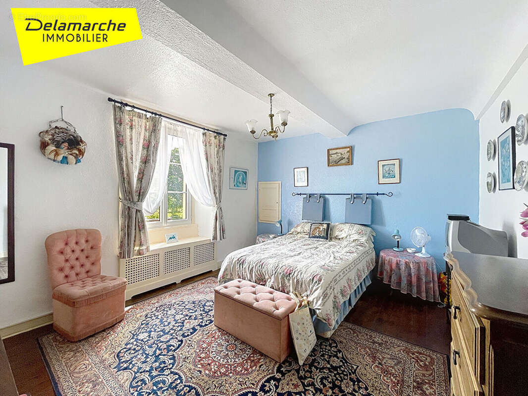 Maison à SAINT-MARTIN-DE-CENILLY