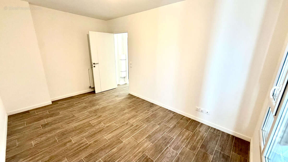 Appartement  résidentiel de type T2 avec terrasse et parking sécurisé en sous sol. - photo 5