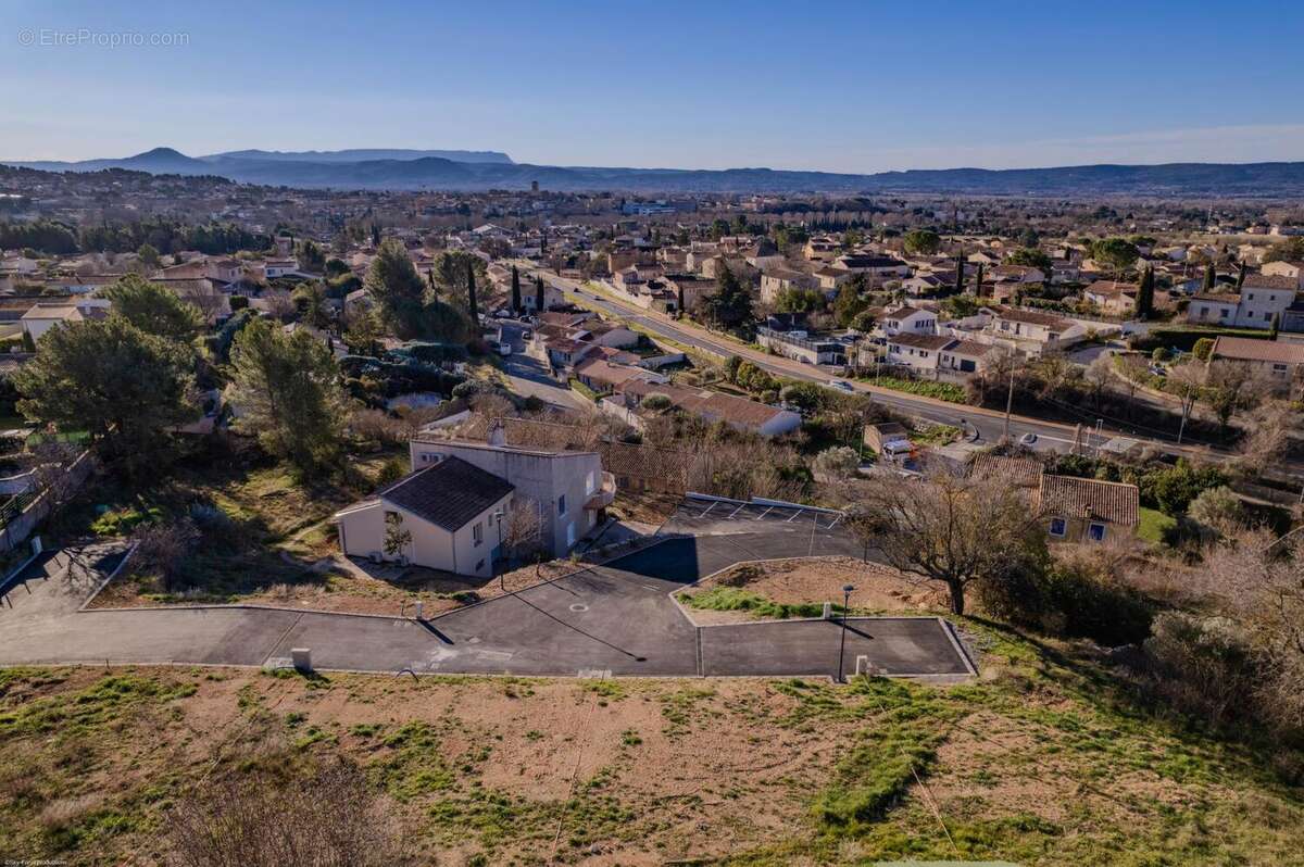 Photo 2 - Maison à PERTUIS