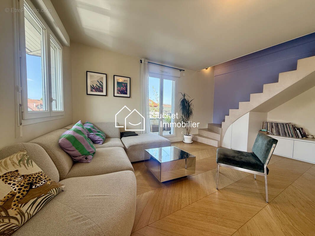 Superbe duplex en dernier étage avec triple exposition et 38 m2 d'extérieurs, à deux pas d'Annecy - photo 16