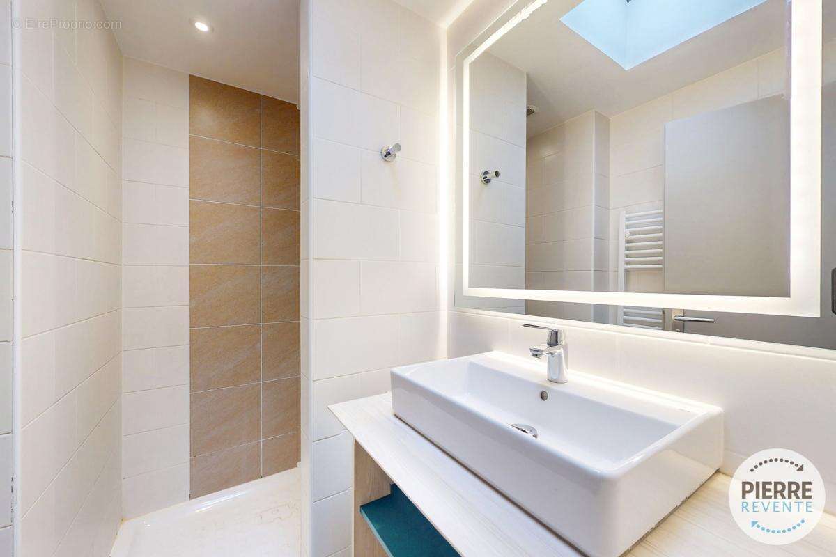 Maison à CHAUMONT-SUR-THARONNE