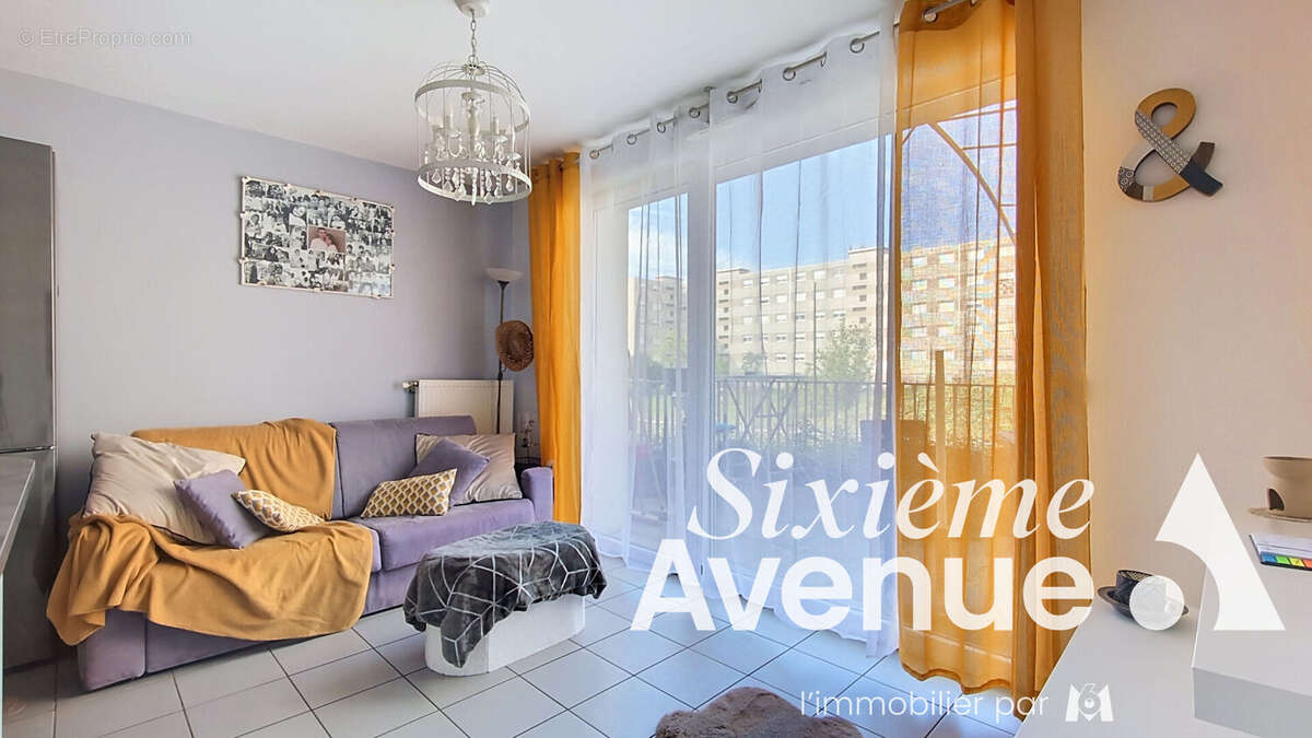 Appartement à VENISSIEUX