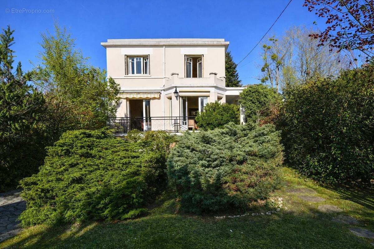 Maison à CHATOU